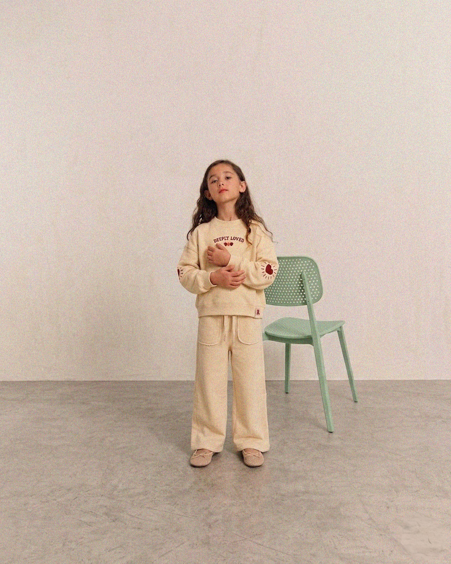 Deeply loved set